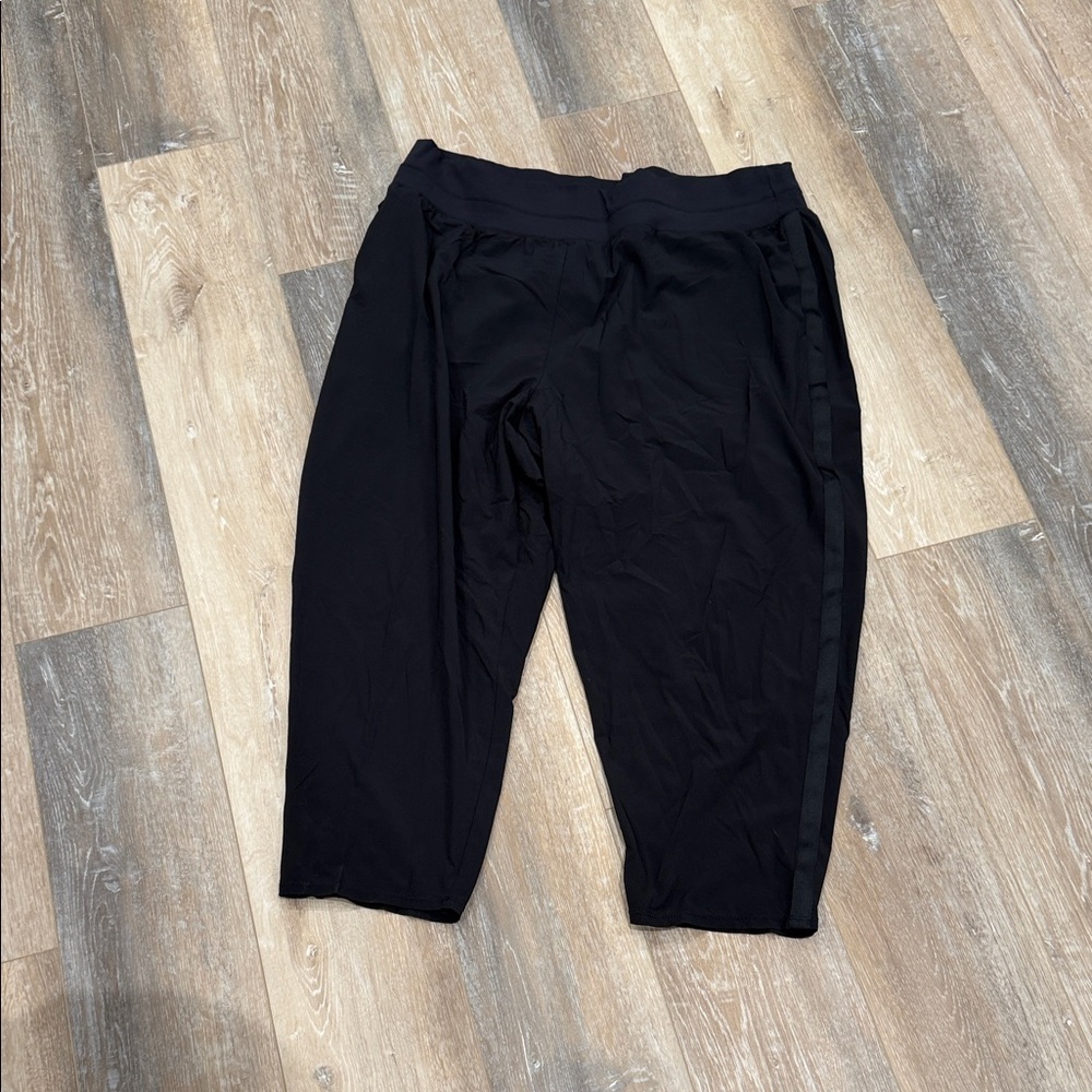 Athleta Men's Dark Joggers